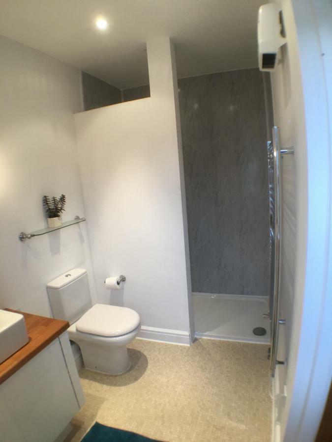 The Old Dairy Apartment Andover Luaran gambar